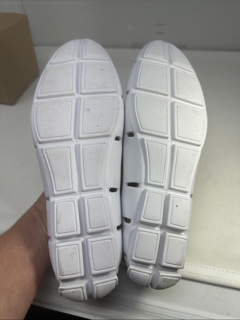 33 degrees water shoes Size 9 - Picture 7 of 7